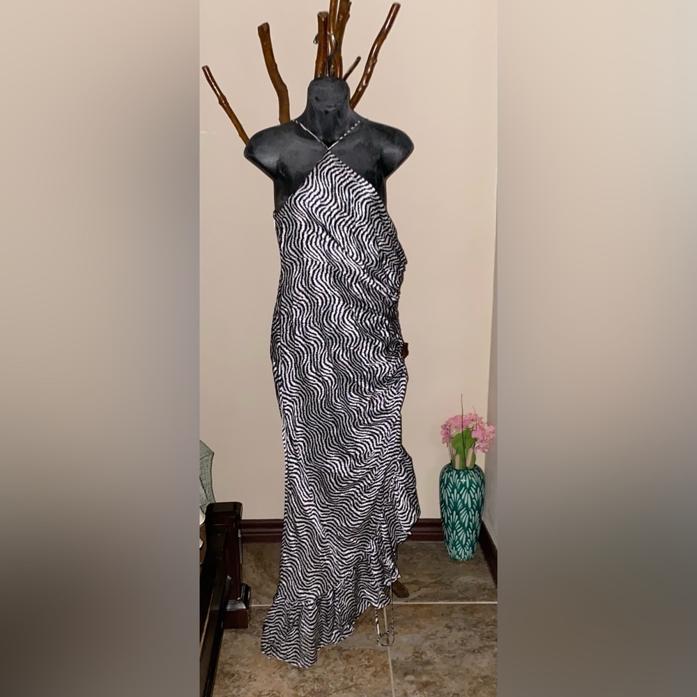 NWT Cinq a Sept Christel One-Shoulder Asymmetric Silk Midi Dress sz 4 - Picture 4 of 5